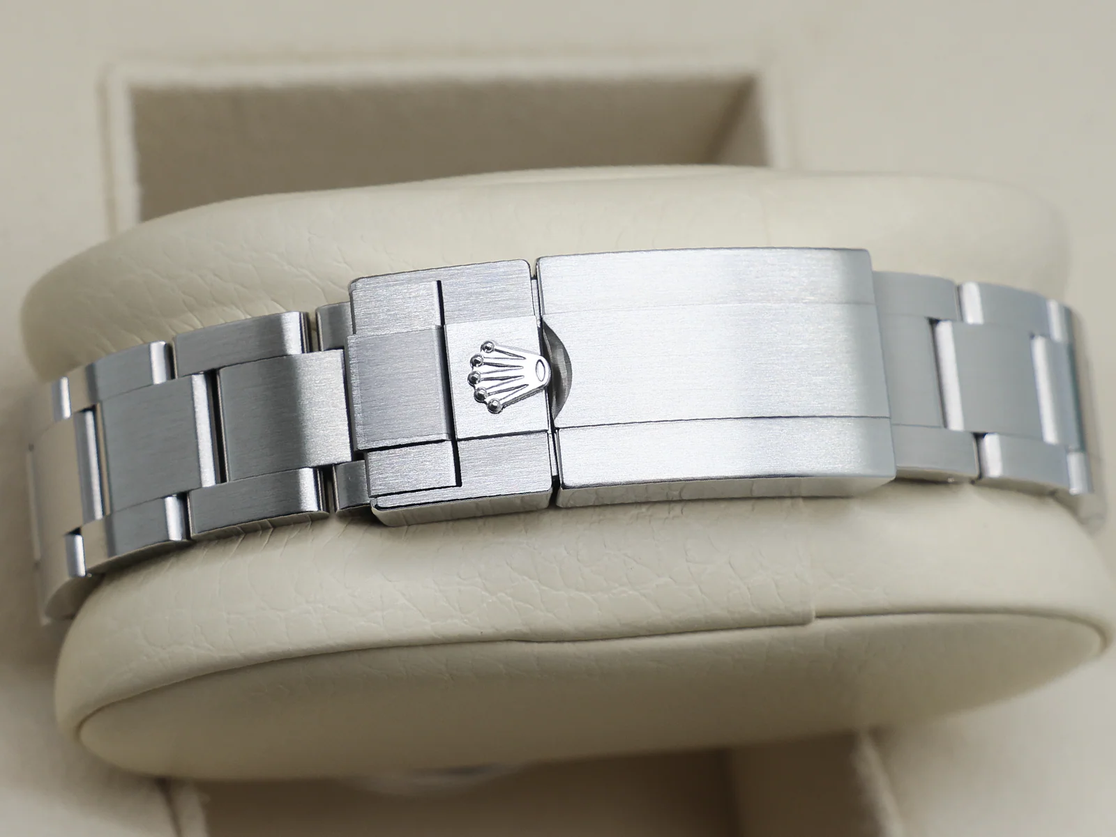 GENTS ROLEX EXPLORER I 36mm 124270 STAINLESS STEEL BLACK DIAL WARRANTY 2024 UK B&P - Image 8