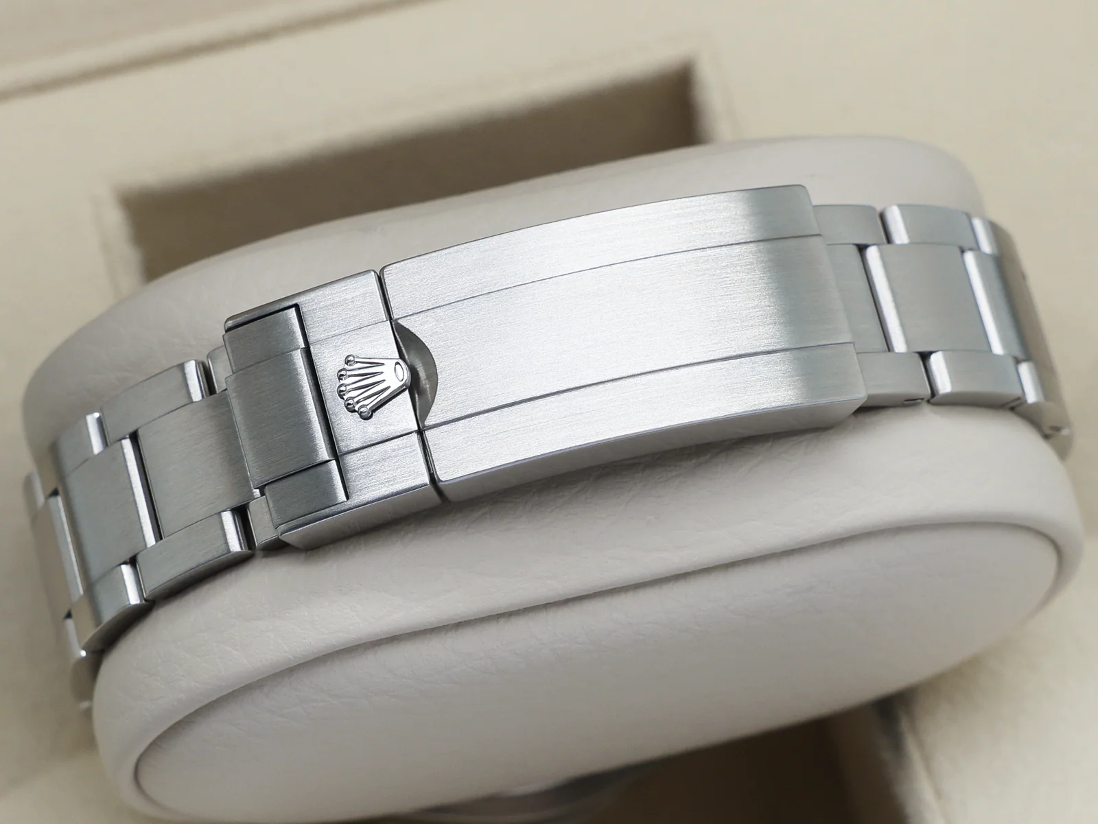 GENTS ROLEX SUBMARINER DATE 40mm 116610LN STAINLESS STEEL WARRANTY 2019 UK B&P - Image 8