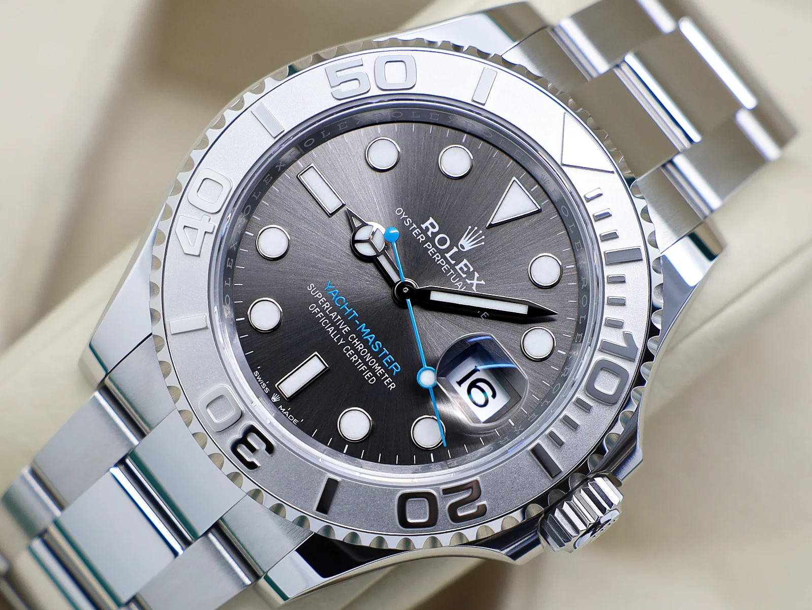 GENTS ROLEX YACHT-MASTER 40 126622 STAINLESS STEEL RHODIUM DIAL WARRANTY 2025 UK B&P - Image 3