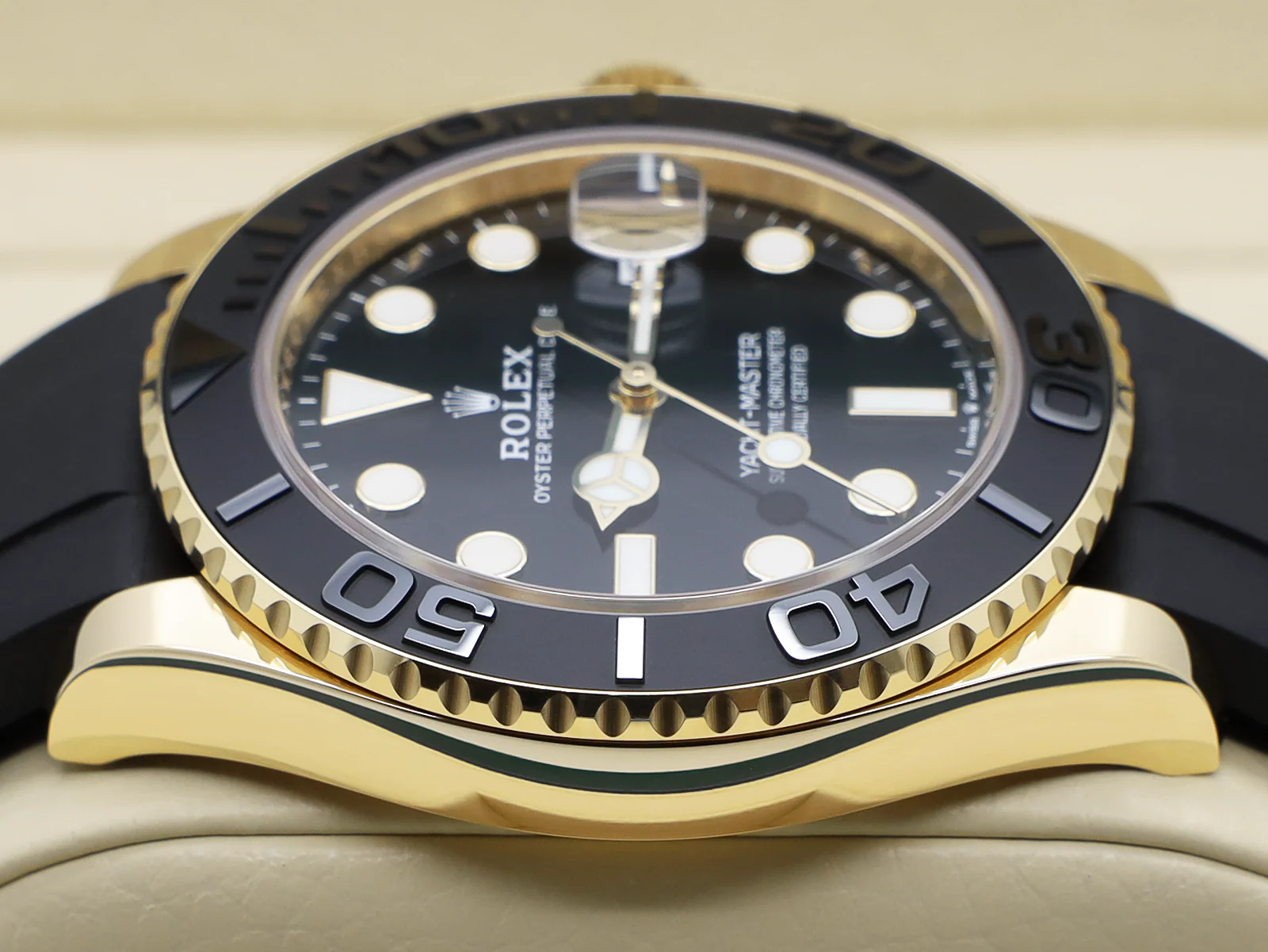 GENTS ROLEX YACHT-MASTER 42mm 226658 18ct YELLOW GOLD OYSTERFLEX STICKERS WARRANTY 2024 UK B&P - Image 4