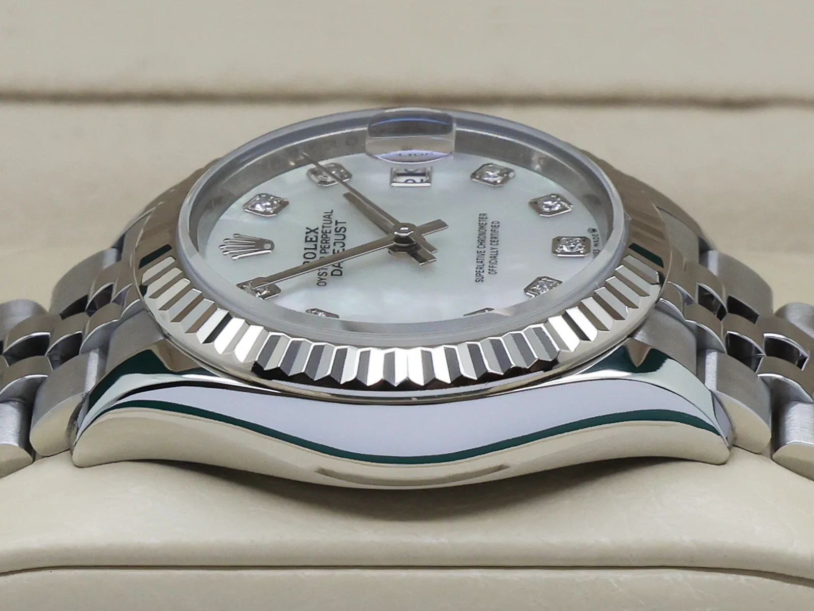 LADIES ROLEX DATEJUST 28mm 279174 STEEL WHITE MOTHER OF PEARL DIAMOND DIAL WARRANTY 2020 UK B&P - Image 4