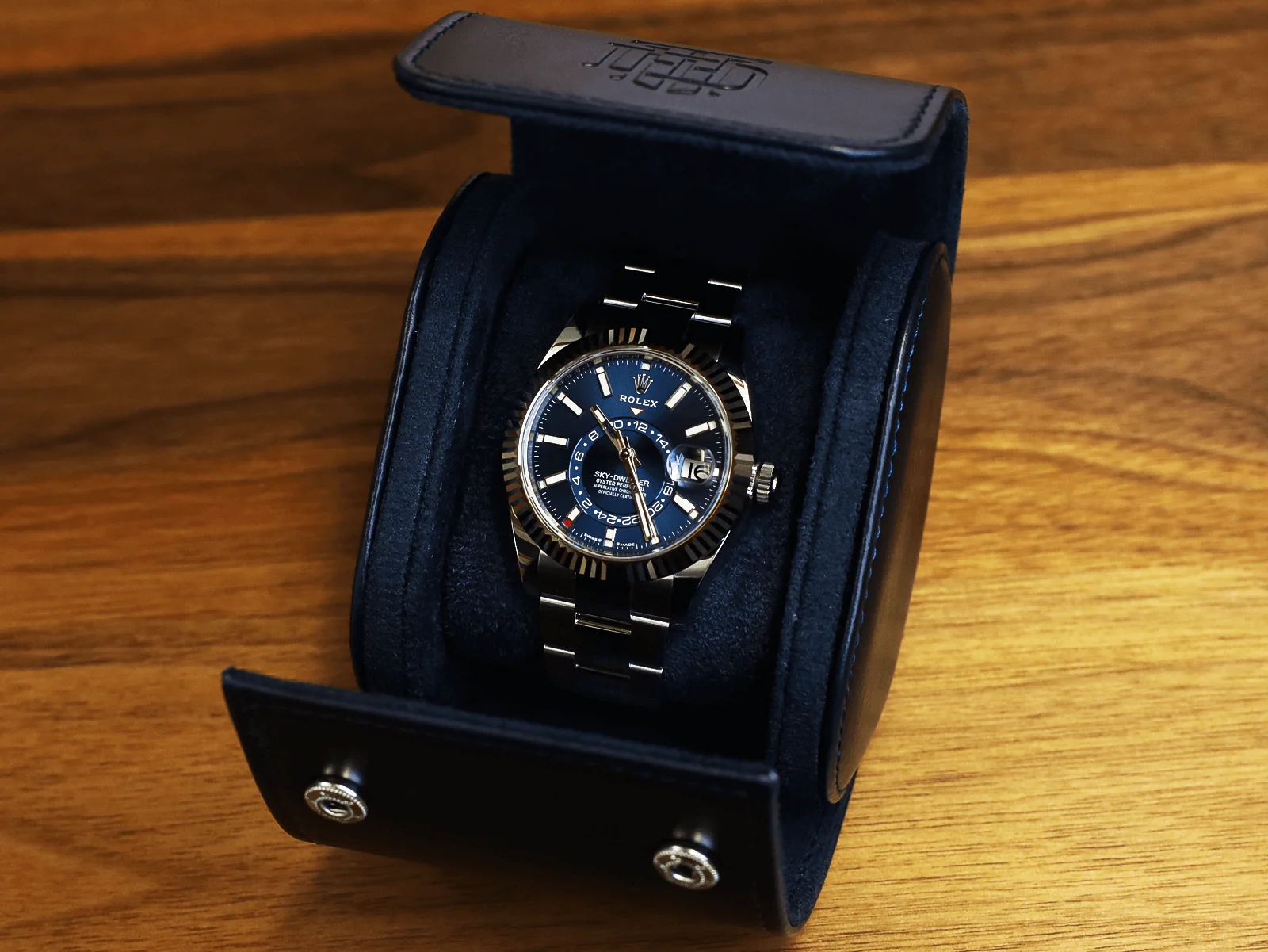 THE HONEST WATCH DEALER VEGAN LEATHER SINGLE WATCH ROLL WITH SLEEVE AND BOX - Image 7